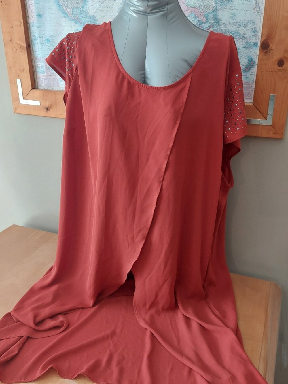 MBLM Plus Size Terracotta High Low Chiffon Tunic Top Metallic Stud Sleeve Size 3